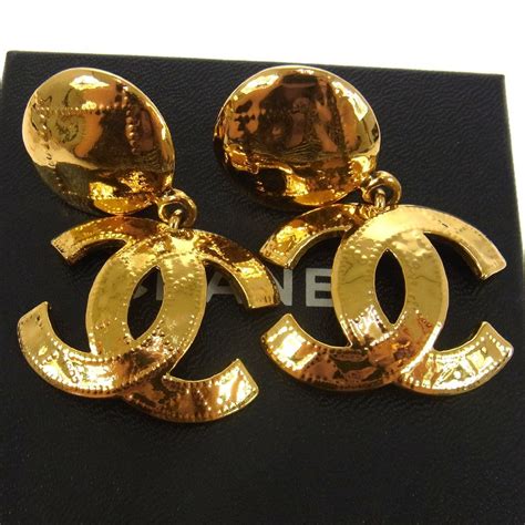 vintage chanel earrings clip on